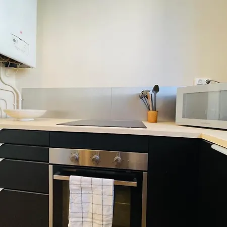 Apartamento Beautiful 1950s Style Close To The Center Tours